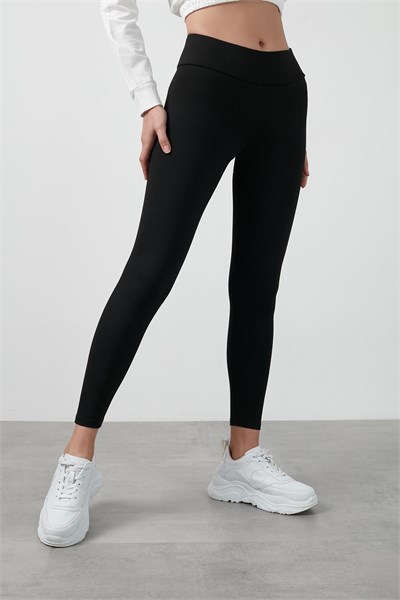 Büyük Beden Seçeneğiyle Yüksek Bel Toparlayıcı Üşütmeyen Kışlık Spor Kadın Tayt 626TIGHTS SİYAH