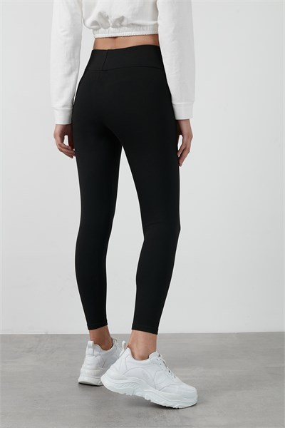 Büyük Beden Seçeneğiyle Yüksek Bel Toparlayıcı Üşütmeyen Kışlık Spor Kadın Tayt 626TIGHTS SİYAH