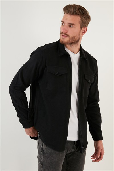 Çift Cepli Fermuarlı Slim Fit Kışlık Erkek Gömlek CF21W112925 SİYAH