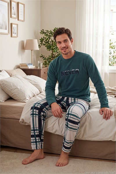 Çizgili Yumuşak Dokulu Bisiklet Yaka Polar Erkek Pijama Takımı 6097066 NEFTİ