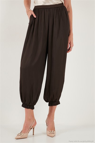 Comfort Fit Yüksek Bel Lastikli Paça Saten Kadın Pantolon 68351217 KAHVE