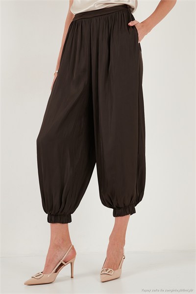 Comfort Fit Yüksek Bel Lastikli Paça Saten Kadın Pantolon 68351217 KAHVE