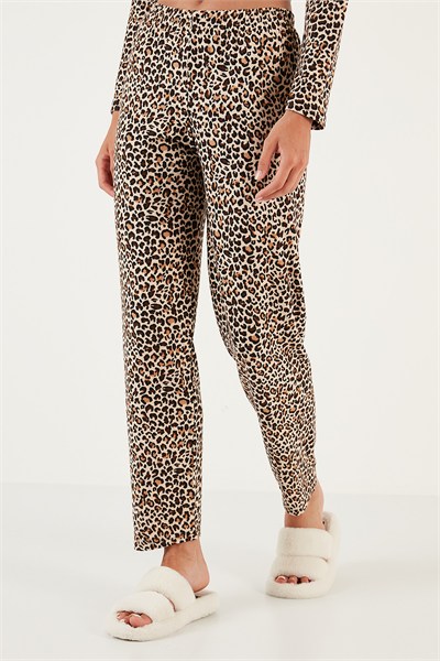 Desenli Beli Lastikli Gömlek Yaka Dokuma Kadın Pijama Takımı 6095660W4 LEOPAR