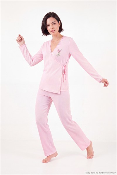 Desenli Dantel Detaylı Bağlamalı Uzun Kollu Kadın Pijama Takımı 6575024 PEMBE