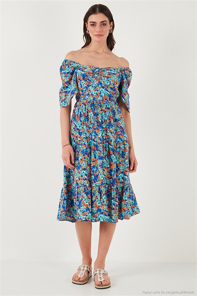 Desenli Oversize Fit Carmen Yaka Büzgü Detaylı Midi Boy Kadın Elbise 67810557 SAKS