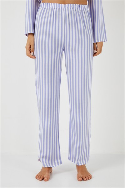 Desenli Rahat Kesim Bol Paça Yazlık Kadın Pijama Takımı 6110014 LİLA
