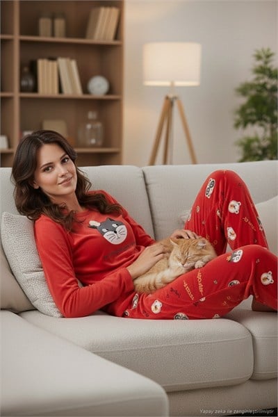 Desenli Regular Fit Bisiklet Yaka Uzun Kollu Kadın Pijama Takımı 65713312 KIRMIZI