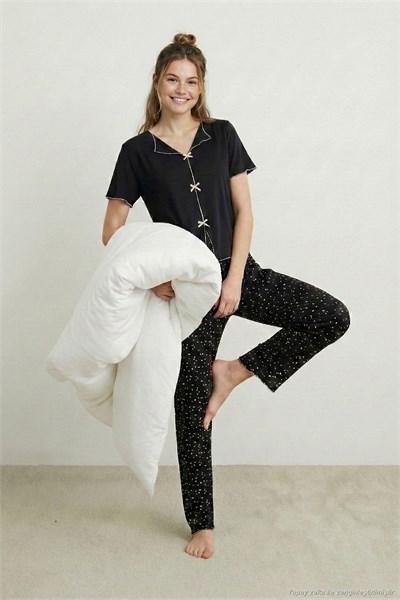 Desenli Standart Fit Kurdele Detaylı Kısa Kollu Kadın Pijama Takımı 6091435 SİYAH-BEYAZ