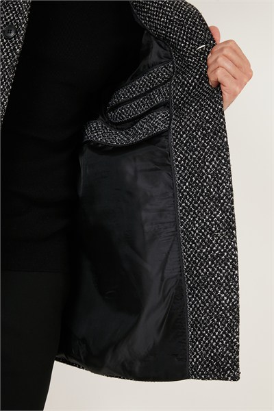 Düğmeli Dik Yaka Kırçıllı Slim Fit Kaşe Erkek Kaban 5841016 Siyah Noktalı