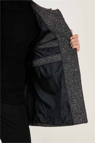 Düğmeli Kırçıllı Slim Fit Kaşe Erkek Kaban 5840099N Siyah Noktalı