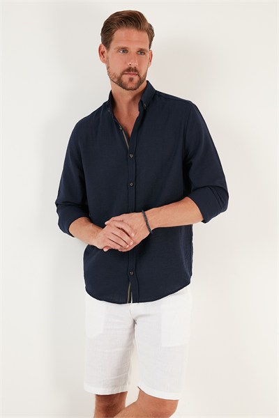 Düğmeli Yaka Uzun Kollu Regular Fit Erkek Gömlek CF23S116777 LACİVERT