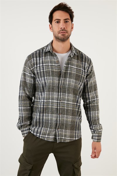 Ekose Desenli Pamuklu Regular Fit Kışlık Erkek Gömlek 5896601 HAKİ