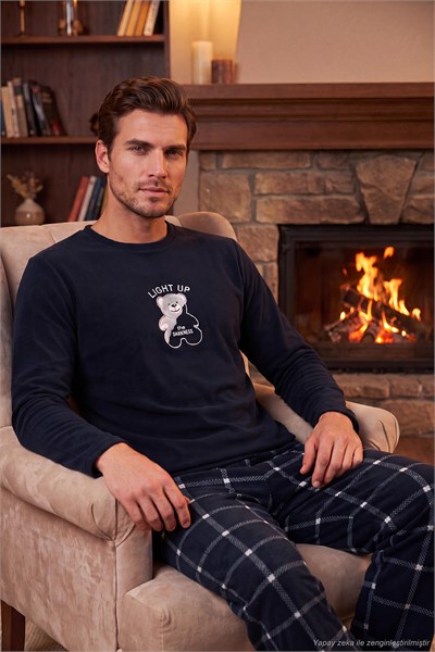 Ekoseli Yumuşak Dokulu Bisiklet Yaka Polar Erkek Pijama Takımı 6097044 LACİVERT