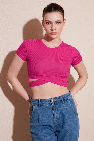 Fitilli Bel Detaylı Kısa Kollu Dar Kesim Crop Kadın Bluz 5864211 FUŞYA