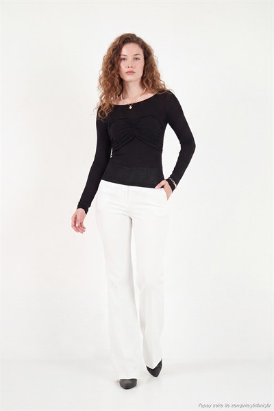 Göğüs Drape Detaylı Kayık Yaka Kadın Bluz 5867117 SİYAH