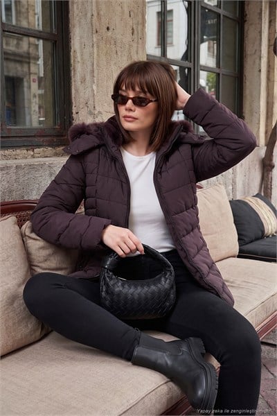Kapitoneli Slim Fit Çıkarılabilir Kapüşonlu Kadın Mont 497MARA MÜRDÜM