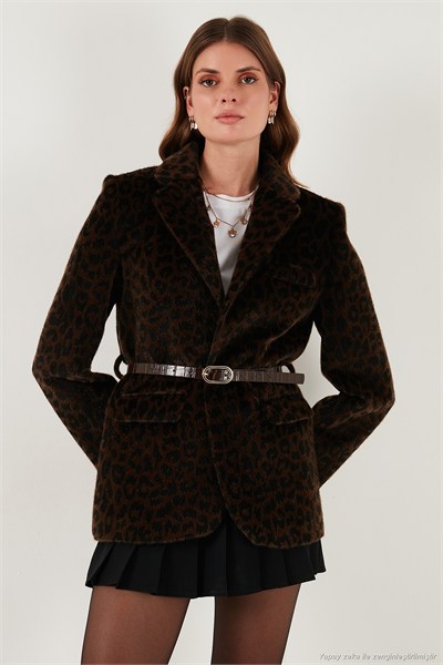 Leopar Desenli Regular Fit Kemer Detaylı Peluş Dokulu Blazer Kadın Ceket 6839614 KAHVE