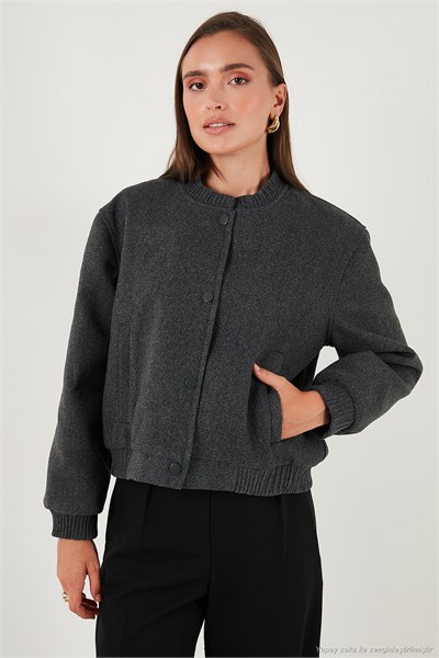 Loose Fit Sıfır Yaka Çıtçıtlı Kaşe Kısa Kadın Mont 6810178 ANTRASİT