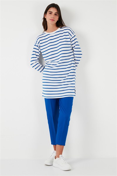 Modest Çizgili Pamuklu Regular Fit Bisiklet Yaka Kadın Tunik 5865784 SAKS