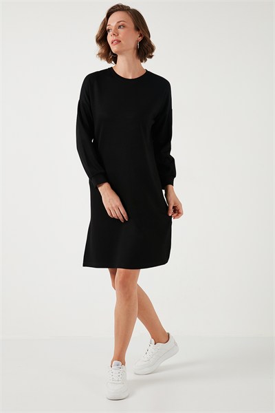 Modest OYSHO Kumaş Relaxed Fit Yırtmaçlı Kadın Tunik 5865878 SİYAH