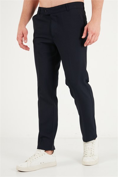 Normal Bel Regular Fit Düz Paça Erkek Pantolon 6843702 LACİVERT