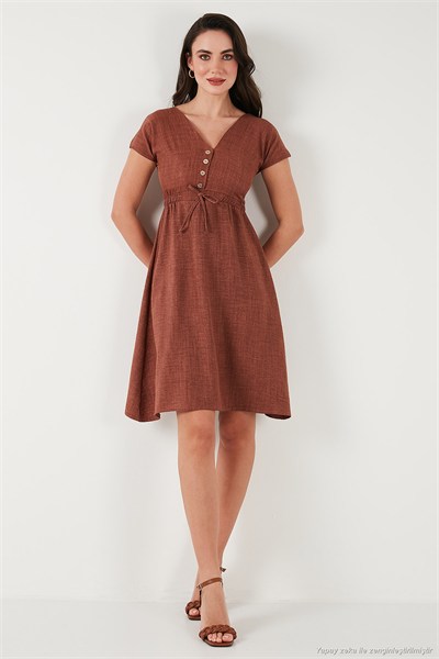 Önü Düğmeli V Yaka Regular Fit Kısa Kollu Midi Kadın Elbise 5865747 KAHVE
