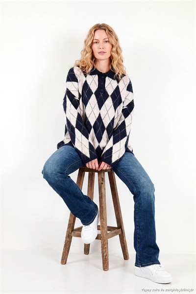 Oversize Baklava Desenli Düğmeli Kadın Polo Yaka Kazak 4615593 LACİVERT-TAŞ