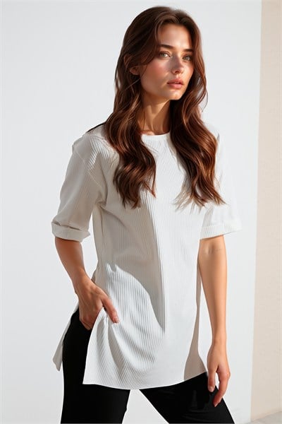 Oversize Bisiklet Yaka Yırtmaç Detaylı Kadın Bluz 5869000 EKRU