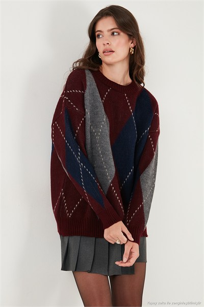 Oversize Fit Bisiklet Yaka Baklava Desenli Kadın Kazak 4615578 BORDO