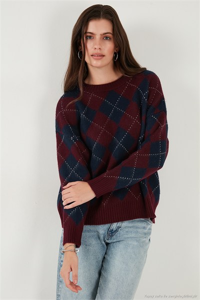 Oversize Fit Bisiklet Yaka Baklava Desenli Kadın Kazak 4615579 BORDO