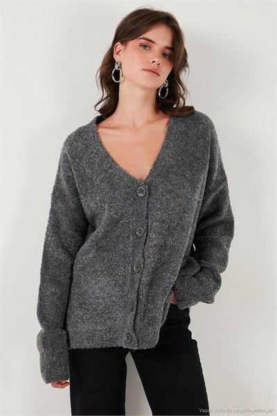 Oversize Fit Düğmeli V Yaka Uzun Kollu Triko Kadın Hırka 4616232 ANTRASİT