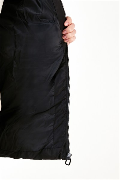 Oversize Fit Kapüşonlu Şişme Kadın Mont 640Y047 SİYAH
