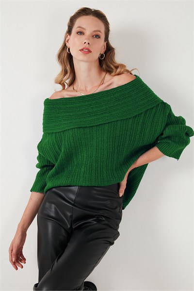 Oversize Fit Madonna Yaka Triko Kadın Kazak 4615216 BENETTON