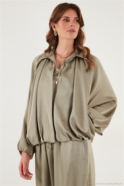 Oversize Klasik Yaka Yarasa Kol Fermuarlı Saten Kadın Ceket 6839584 ÇAĞLA YEŞİLİ