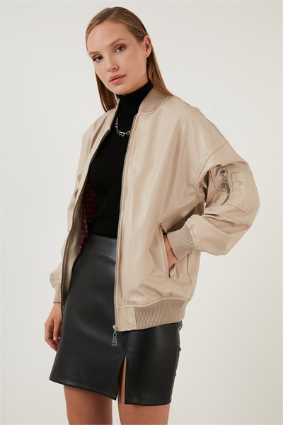 Oversize Kolej Yaka Fermuarlı Suni Kadın Deri Mont 6230116 TAŞ