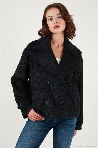 Oversize Kruvaze Yaka Yumuşak Tüylü Düğmeli Astarlı Kadın Mont 6839659 SİYAH