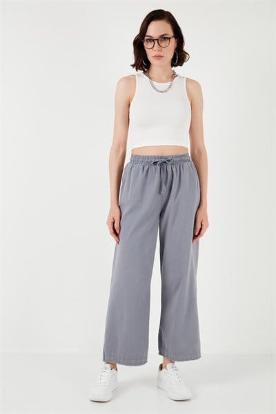 Pamuklu Belden Bağlamalı Yüksek Bel Geniş Paça Cepli Regular Fit Kadın Pantolon 668YP4760 GRİ