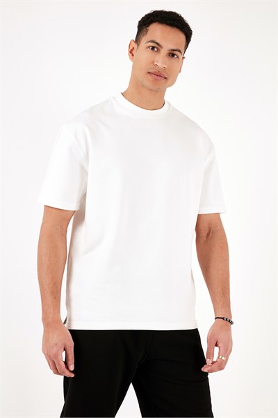 Pamuklu Bisiklet Yaka Relaxed Fit Basic Erkek T Shirt 5902610 EKRU
