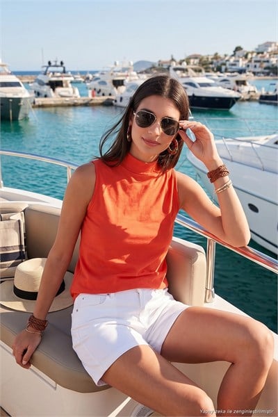 Pamuklu Kolsuz Dik Yaka Kadın T Shirt 5865710 NAR ÇİÇEĞİ