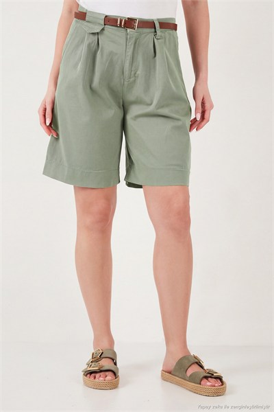 Pamuklu Loose Fit Pileli Kemerli Bermuda Kadın Şort 668YP5439 AÇIK HAKİ