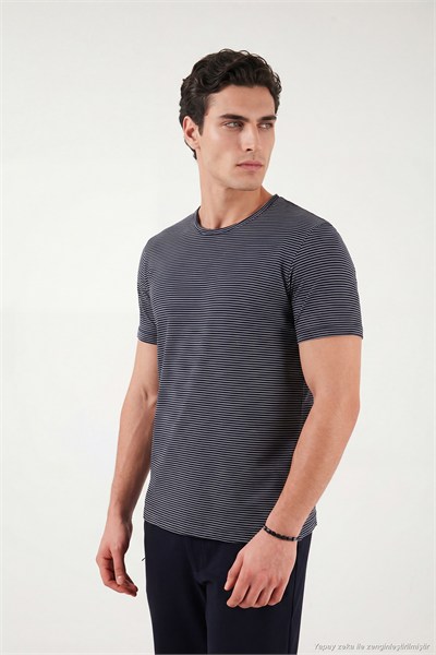 Pamuklu Regular Fit Çizgili Bisiklet Yaka Erkek T Shirt 5904030 LACİVERT