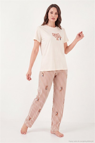 Pamuklu Regular Fit Desenli Bisiklet Yaka Kadın Pijama Takımı 65790784 EKRU-KAHVE
