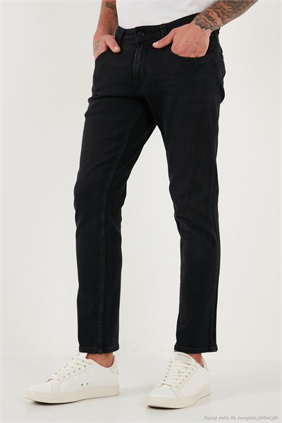 Pamuklu Regular Fit Normal Bel Boru Paça Jeans Erkek Kot Pantolon 2211C13PARMA SİYAH