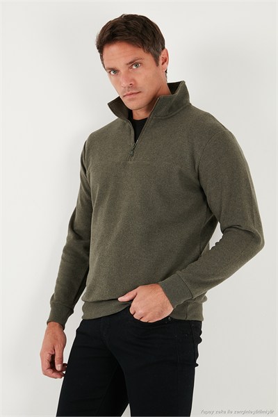 Pamuklu Regular Fit Yarım Fermuarlı Dik Yaka Erkek Kazak 456112 HAKİ