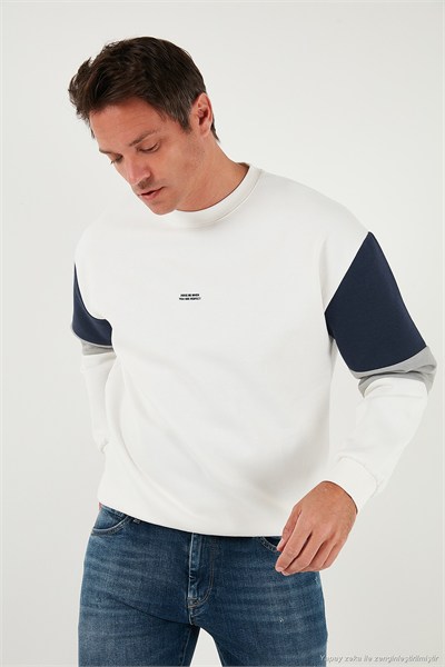 Pamuklu Relaxed Fit Bisiklet Yaka Şardonlu Renk Bloklu Erkek Sweat 5905298T EKRU