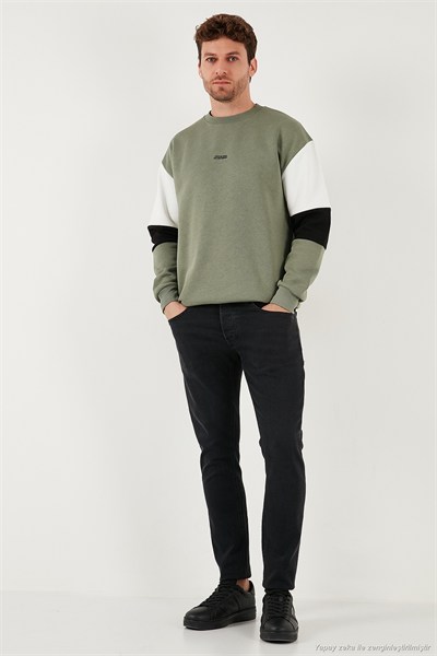 Pamuklu Relaxed Fit Bisiklet Yaka Şardonlu Renk Bloklu Erkek Sweat 5905298T HAKİ