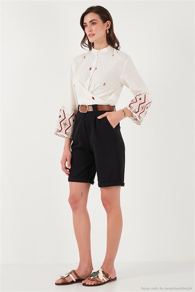 Pamuklu Relaxed Fit Yüksel Bel Kemerli Gabardin Short Kadın Şort 668YP4710 SİYAH