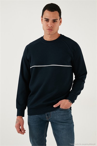 Pamuklu Şerit Detaylı Relaxed Fit Bisiklet Yaka Erkek Sweat 5901227 LACİVERT