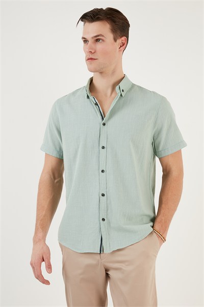 Pamuklu Slim Fit Düğmeli Yaka Kısa Kollu Erkek Gömlek CF21S112546 ELMA YEŞİLİ