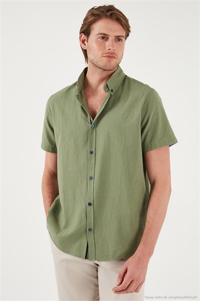 Pamuklu Slim Fit Düğmeli Yaka Kısa Kollu Erkek Gömlek CF21S112546 HAKİ